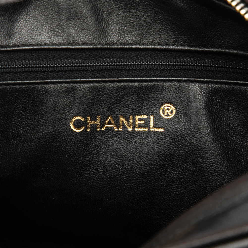 Pre-Loved Chanel CC Quilted Lambskin Tassel Camera Bag - Picture 5 of 10